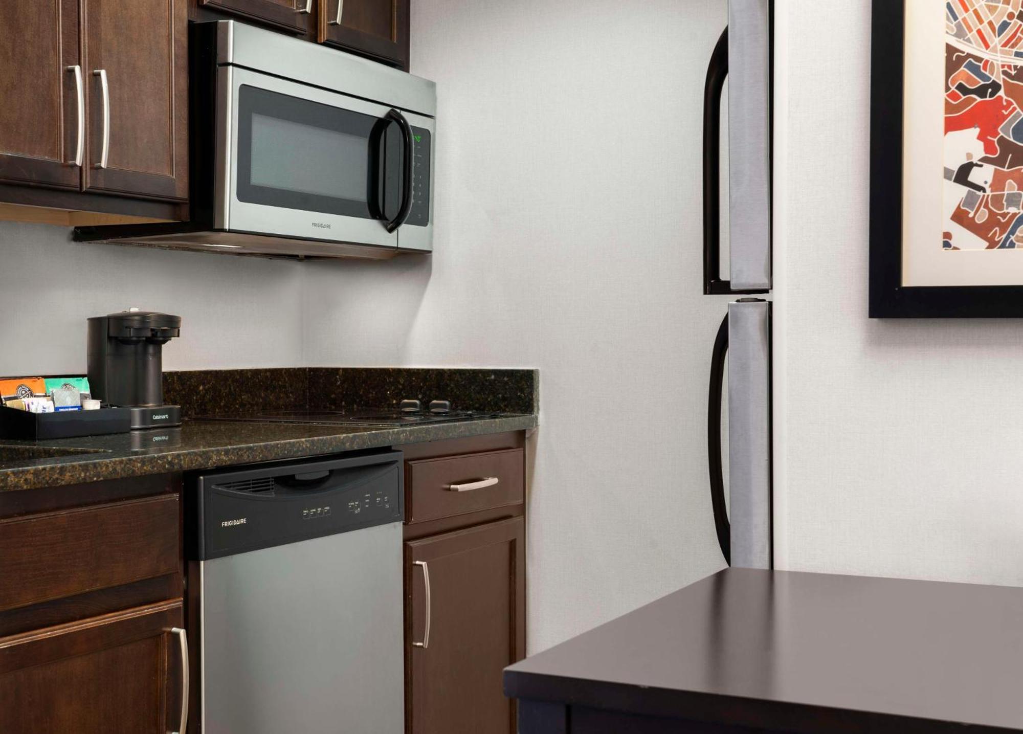 Homewood Suites By Hilton Boston Cambridge-Arlington, Ma Экстерьер фото