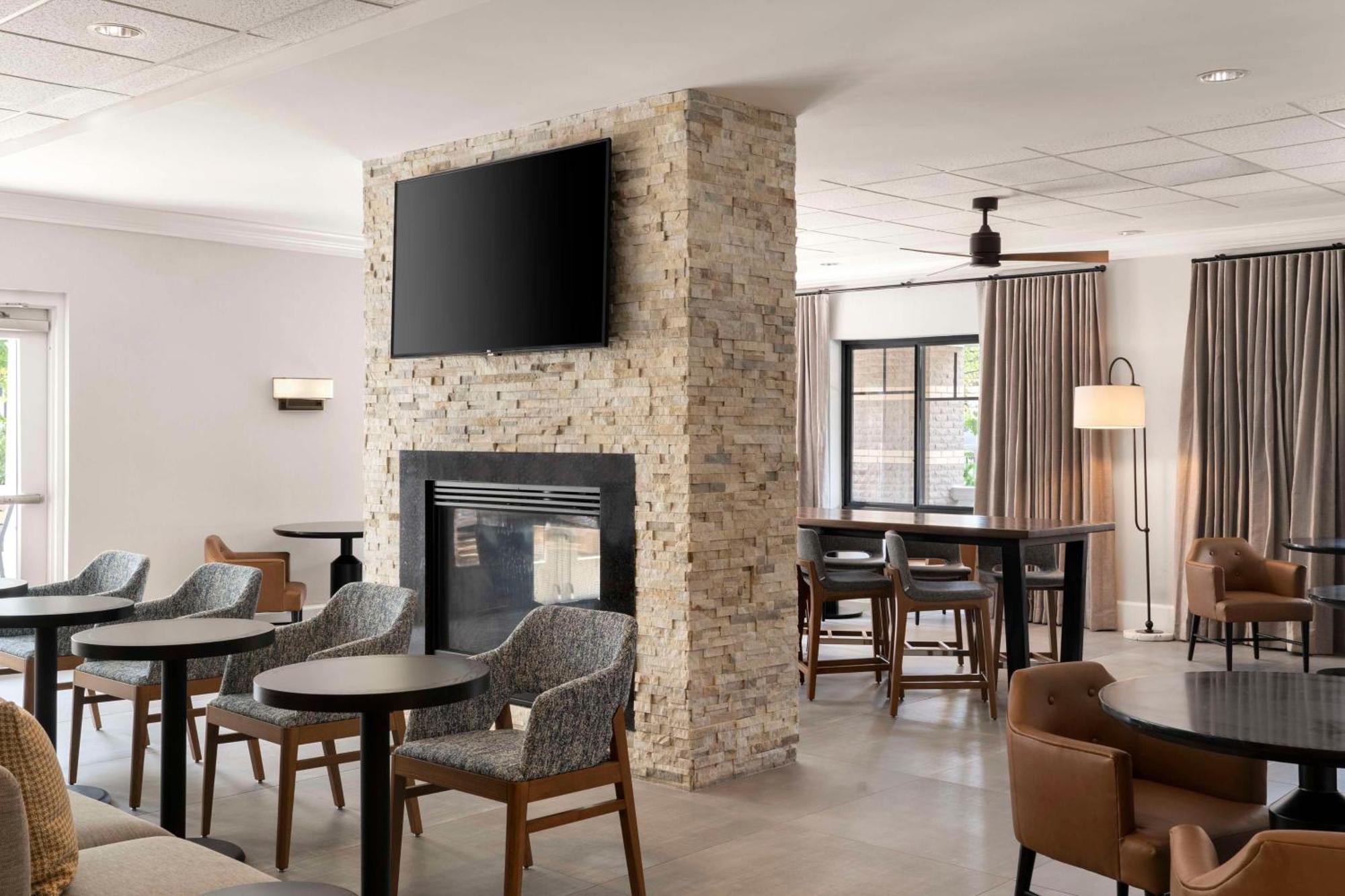 Homewood Suites By Hilton Boston Cambridge-Arlington, Ma Экстерьер фото