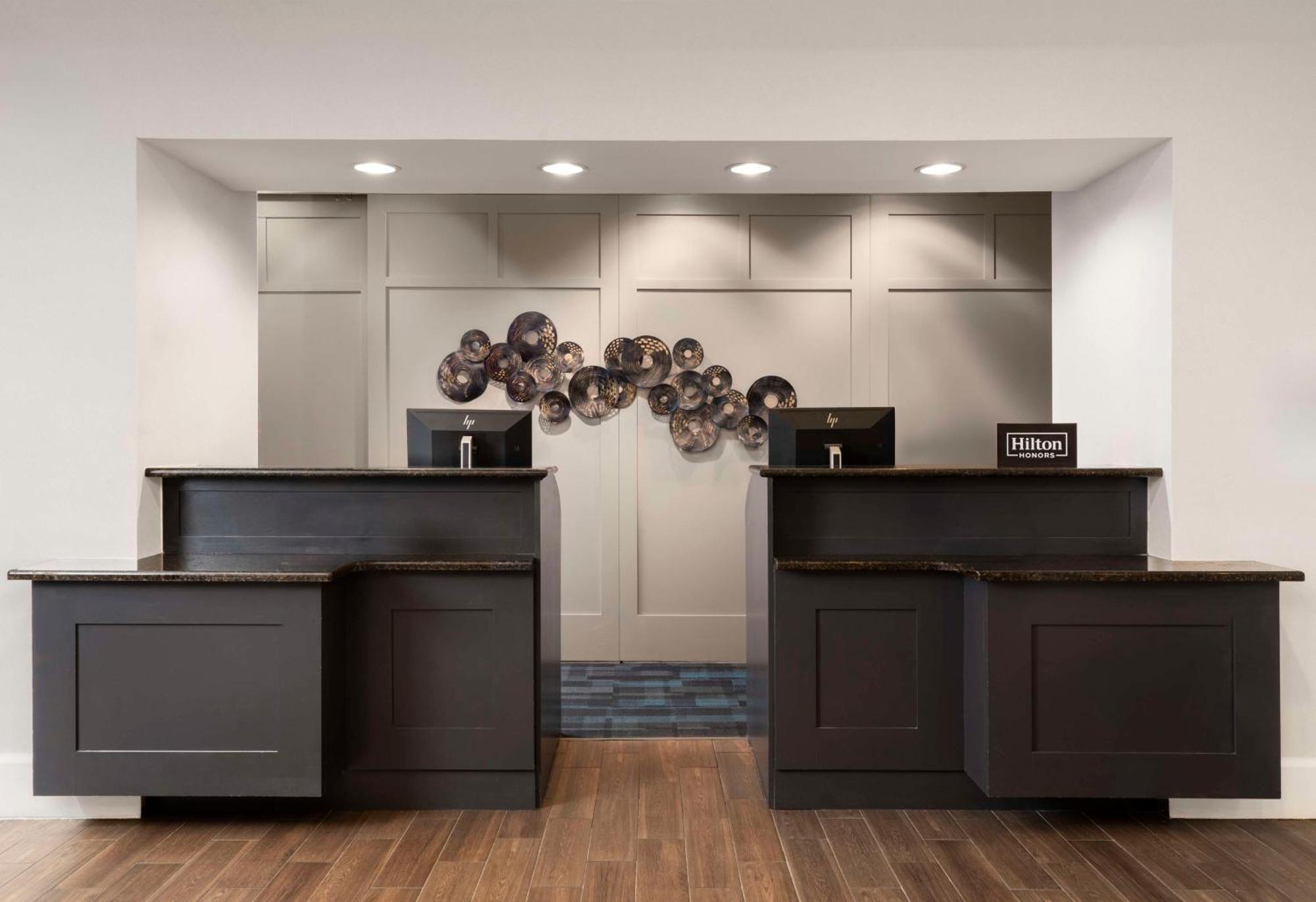 Homewood Suites By Hilton Boston Cambridge-Arlington, Ma Экстерьер фото