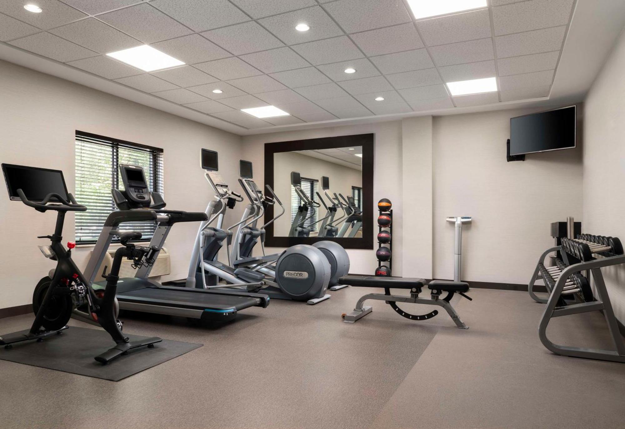 Homewood Suites By Hilton Boston Cambridge-Arlington, Ma Экстерьер фото
