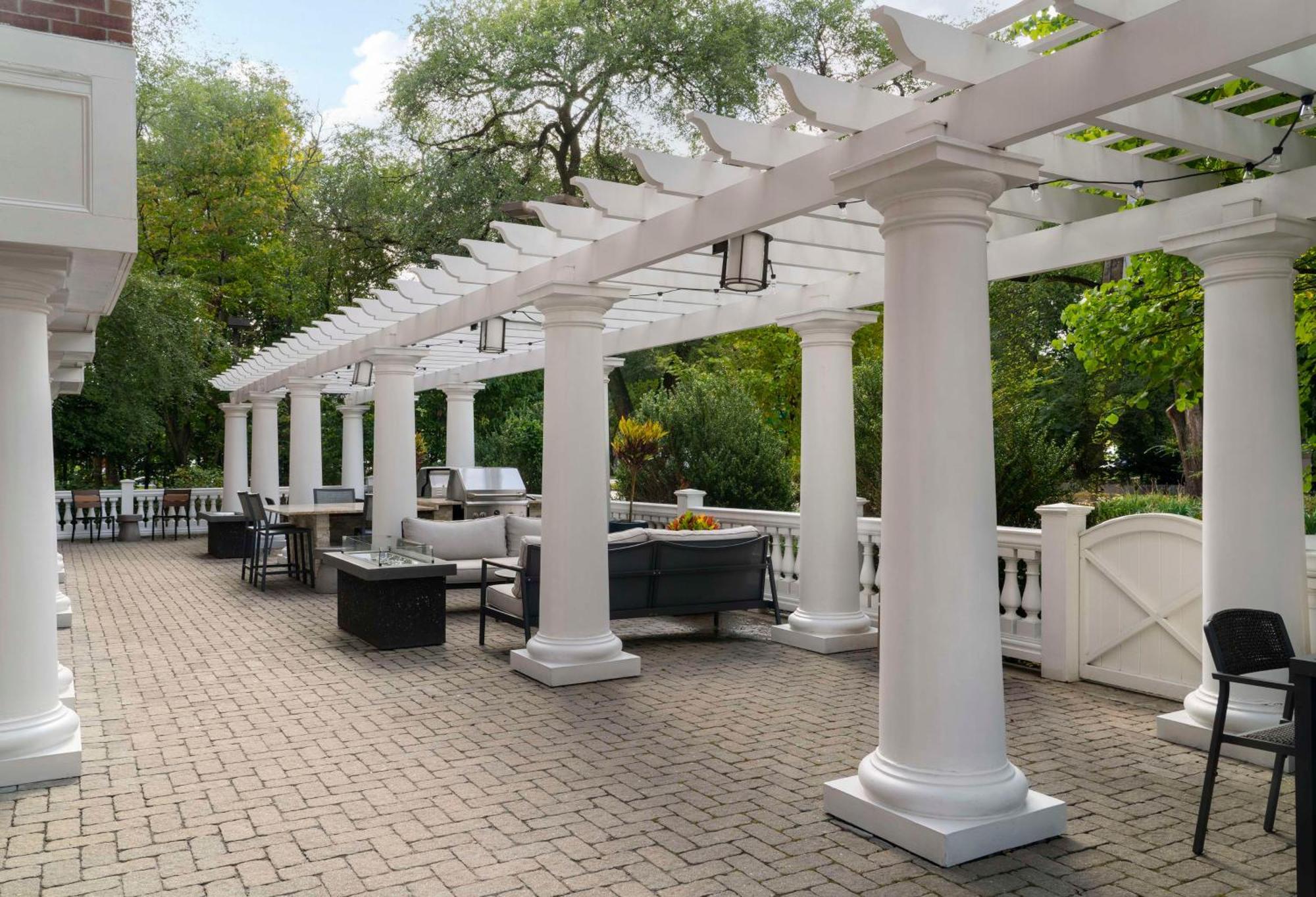 Homewood Suites By Hilton Boston Cambridge-Arlington, Ma Экстерьер фото
